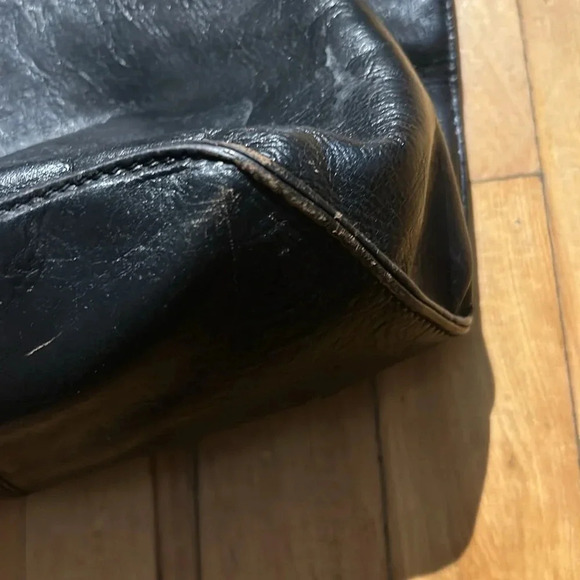 Vintage leather  backpack - Picture 4 of 6